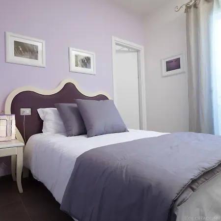 Mano Bed & Breakfast